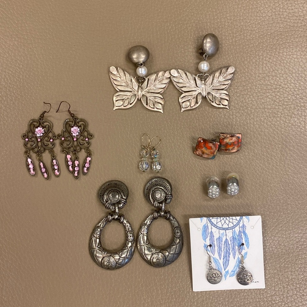 Earring Bundle- 7 pairs - Vintage